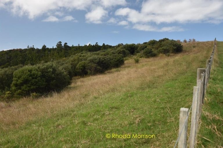 Photo of property in 8 Te Wairoa Lane, Tinopai, 0593