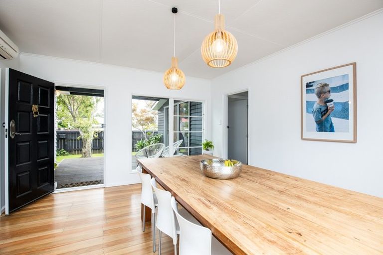 Photo of property in 315 Frankley Road, Ferndale, New Plymouth, 4310