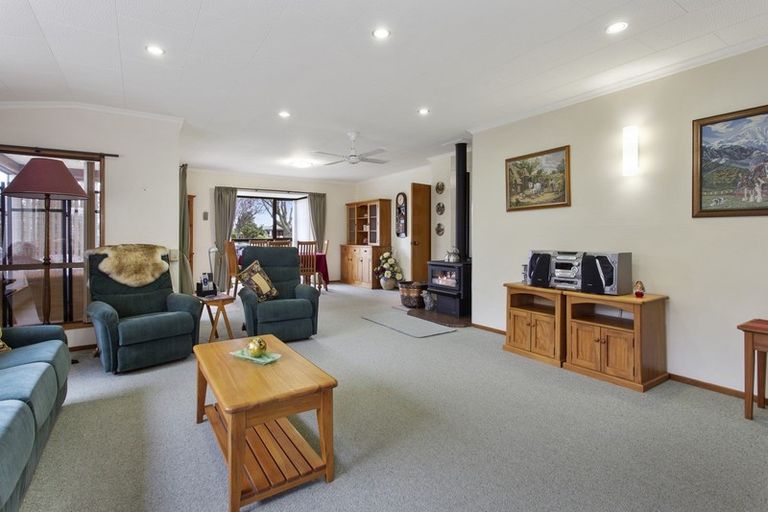 Photo of property in 9 Regent Avenue, Rangiora, 7400