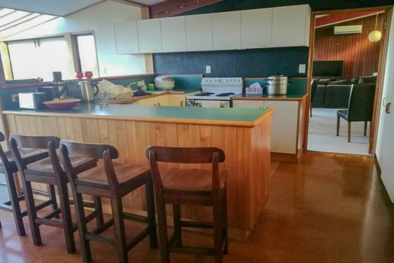 Photo of property in 13 Churchill Road, Murrays Bay, Auckland, 0630