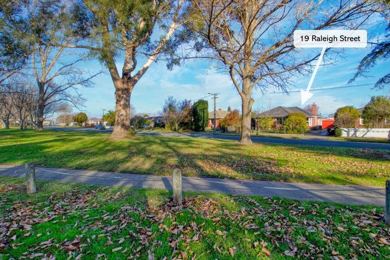 Photo of property in 19 Raleigh Street, Bishopdale, Christchurch, 8053