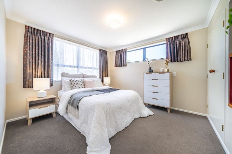 Photo of property in 6 Seattle Grove, Totara Park, Upper Hutt, 5018