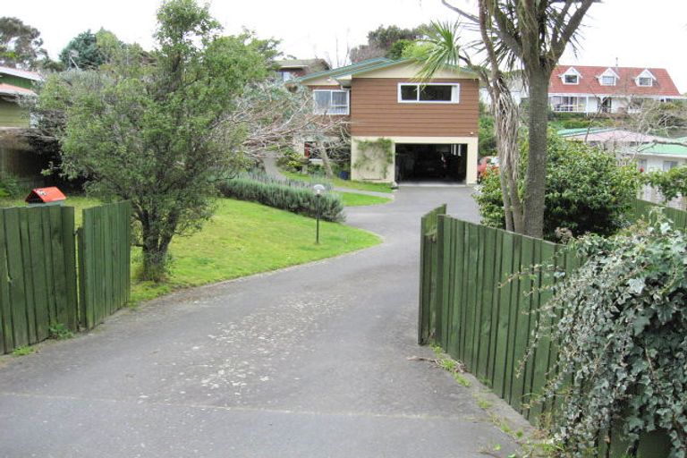 Photo of property in 67 Otaihanga Road, Otaihanga, Paraparaumu, 5036