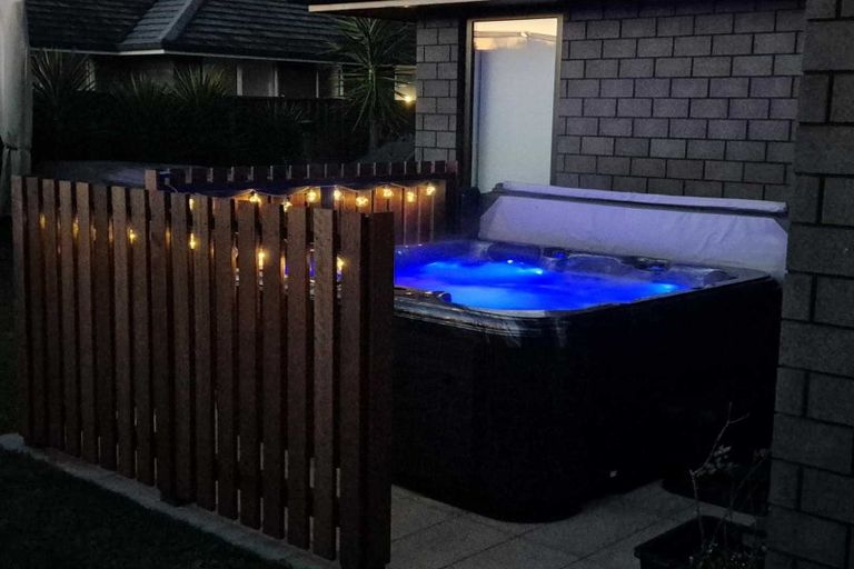 Photo of property in 11 Springwater Lane, Pyes Pa, Tauranga, 3112