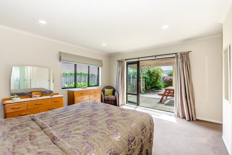 Photo of property in 23 Consort Close, Paraparaumu Beach, Paraparaumu, 5032