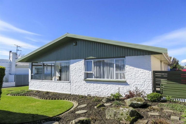 Photo of property in 92 Morton Street, Georgetown, Invercargill, 9812