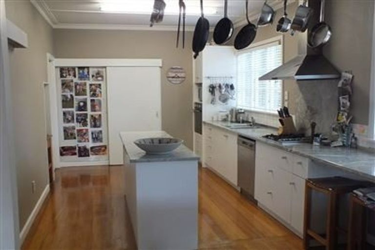 Photo of property in 7 Girvan Street, Fendalton, Christchurch, 8041