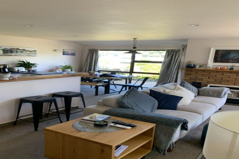 Photo of property in 1/4u Richard Street, Titahi Bay, Porirua, 5022