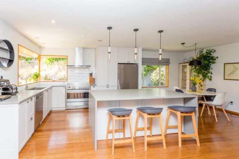 Photo of property in 2 Trumble Lane, Huntsbury, Christchurch, 8022