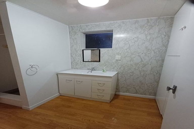 Photo of property in 25 Wakefield Road, Favona, Auckland, 2024