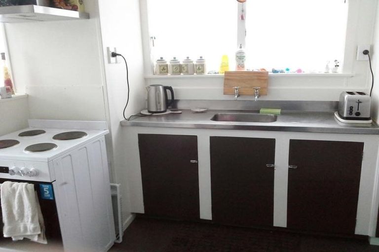 Photo of property in 7 Tohu Place, Spotswood, New Plymouth, 4310