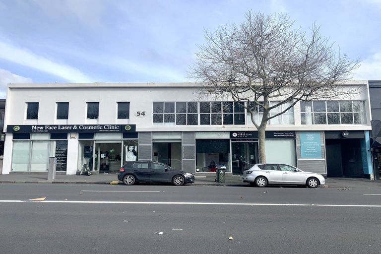 Photo of property in 54 Ponsonby Road, Karori, Wellington, 6012