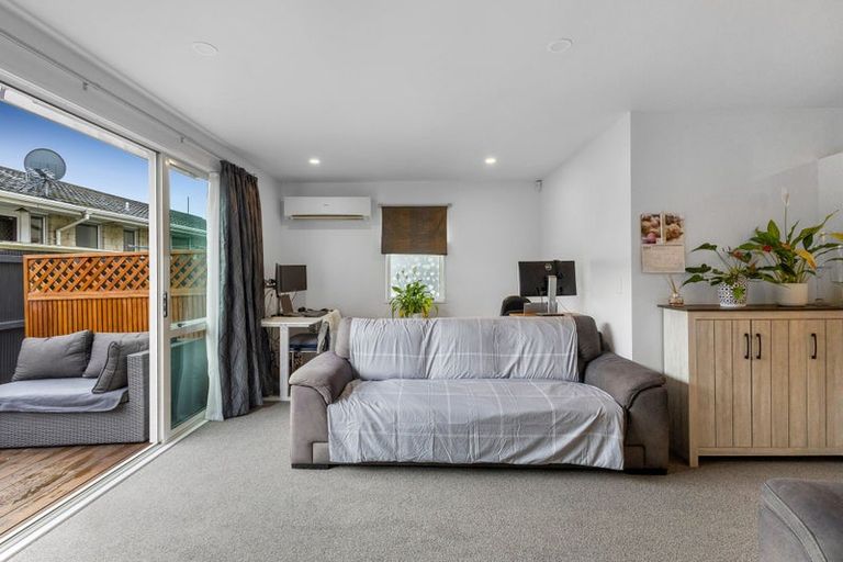 Photo of property in 24b Buccleugh Street, Phillipstown, Christchurch, 8011