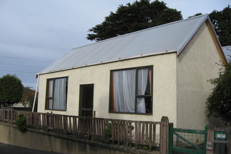 Photo of property in 18 Scotia Street, Port Chalmers, 9023