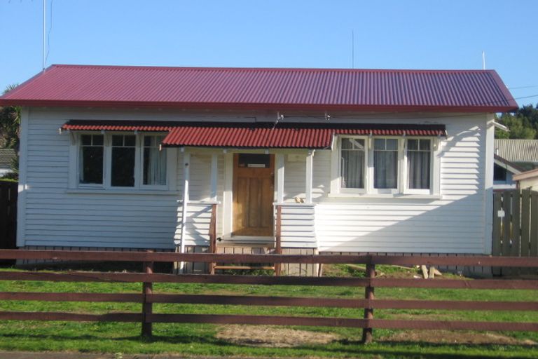 Photo of property in 7 Liverpool Street, Papakura, 2110