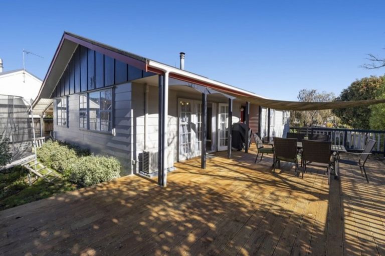 Photo of property in 26 Kentucky Street, Totara Park, Upper Hutt, 5018