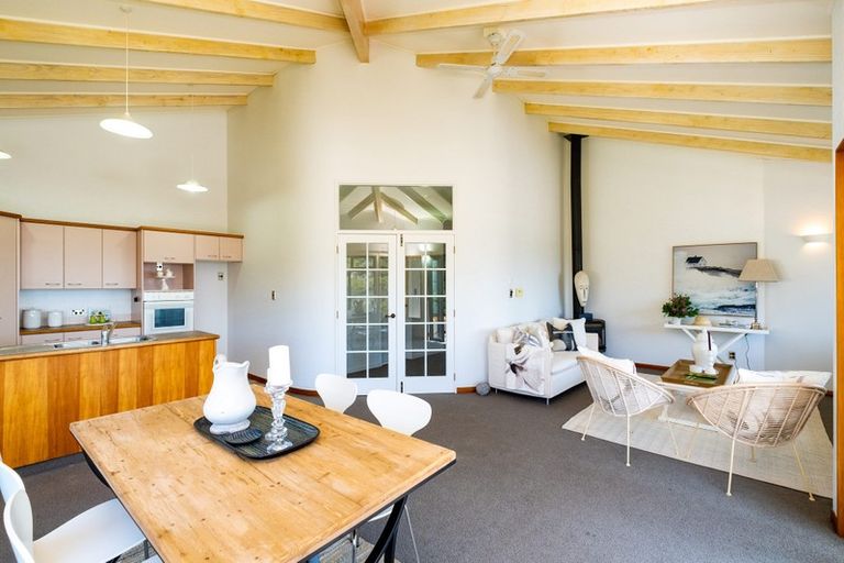 Photo of property in 20b Seapoint Road, Bluff Hill, Napier, 4110