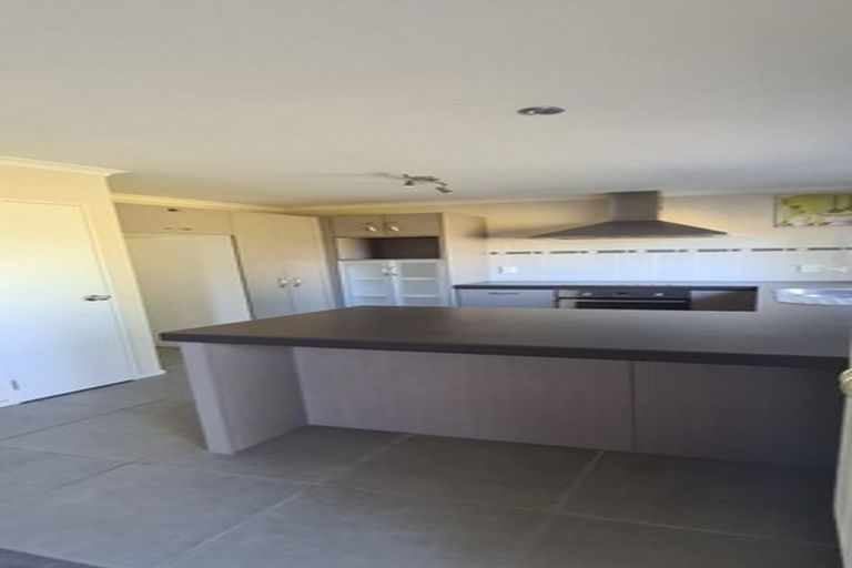 Photo of property in 12 Vinci Court, Manurewa, Auckland, 2105