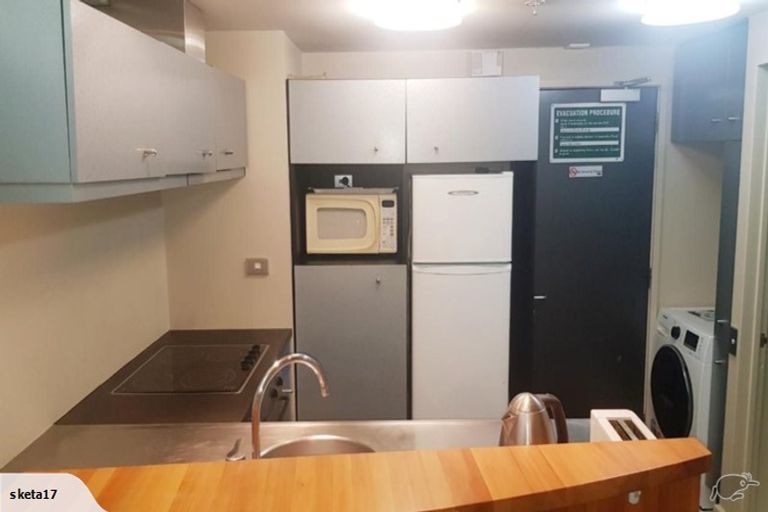 Photo of property in St Pauls Apartments, 72/43 Mulgrave Street, Thorndon, Wellington, 6011