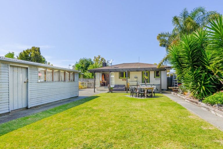Photo of property in 74 Clarence Cox Crescent, Pirimai, Napier, 4112