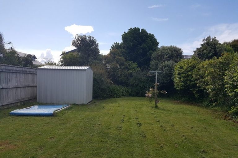 Photo of property in 34 Tuatoru Street, Eastbourne, Lower Hutt, 5013