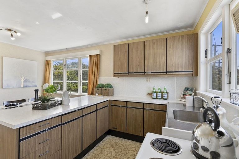 Photo of property in 4 Thackeray Street, Trentham, Upper Hutt, 5018