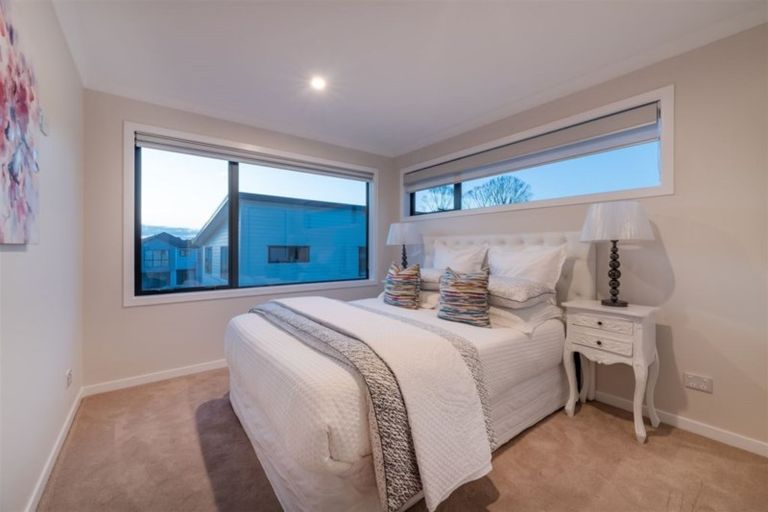 Photo of property in 8 Kano Way, Hobsonville, Auckland, 0616