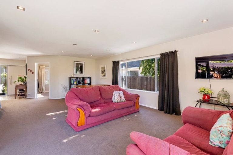 Photo of property in 28 Sledmere Street, Burnside, Christchurch, 8053