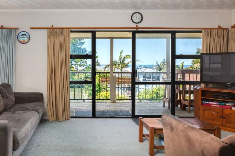 Photo of property in 2 Mayor View Terrace, Waihi Beach, 3611