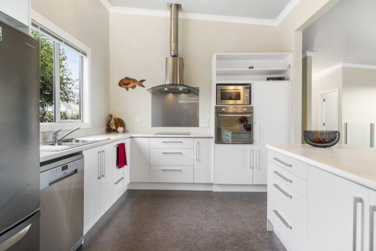 Photo of property in 64 Mckerrow Street, Shiel Hill, Dunedin, 9013