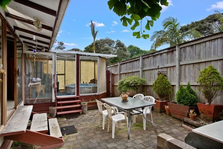 Photo of property in 157 Lancaster Road, Beach Haven, Auckland, 0626