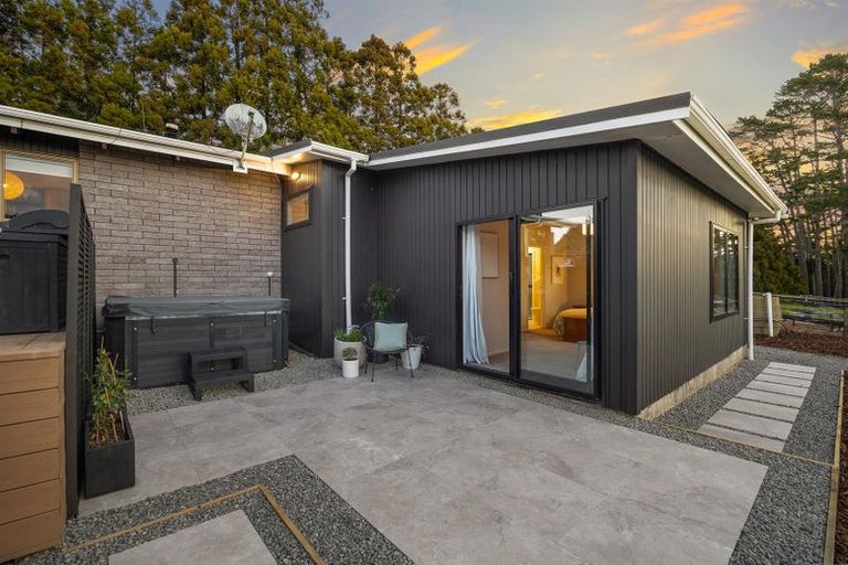 Photo of property in 1115 State Highway 16, Waimauku, 0883