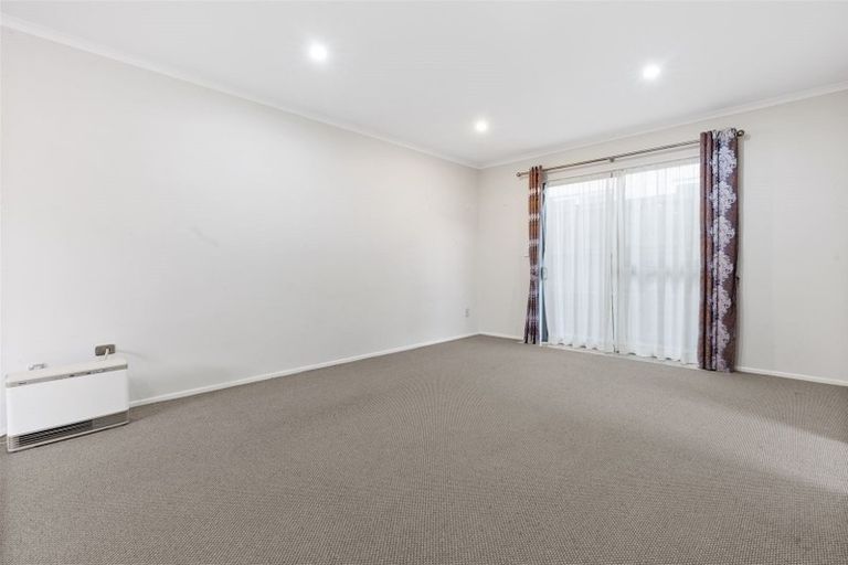 Photo of property in 77 Valderama Drive, Flat Bush, Auckland, 2019