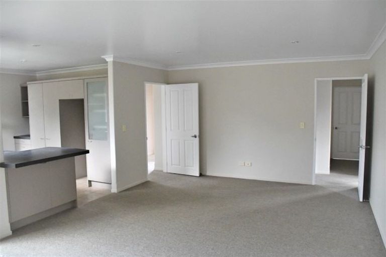 Photo of property in 40 Wiltshire Drive, Huntington, Hamilton, 3210