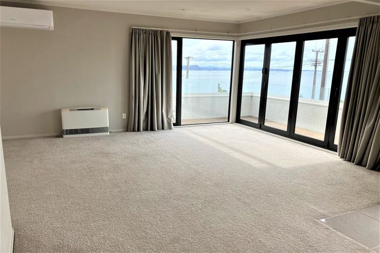 Photo of property in 1/6 Duncansby Road, Stanmore Bay, Whangaparaoa, 0932