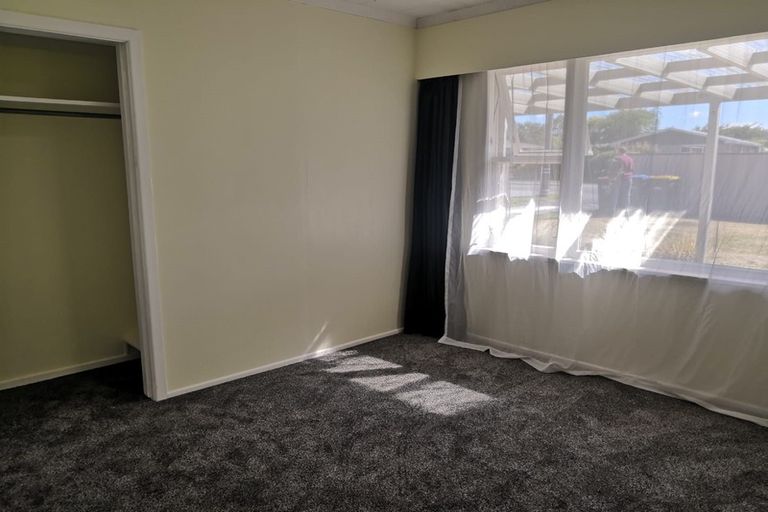Photo of property in 19 Campbell Street, Alexandra, 9320
