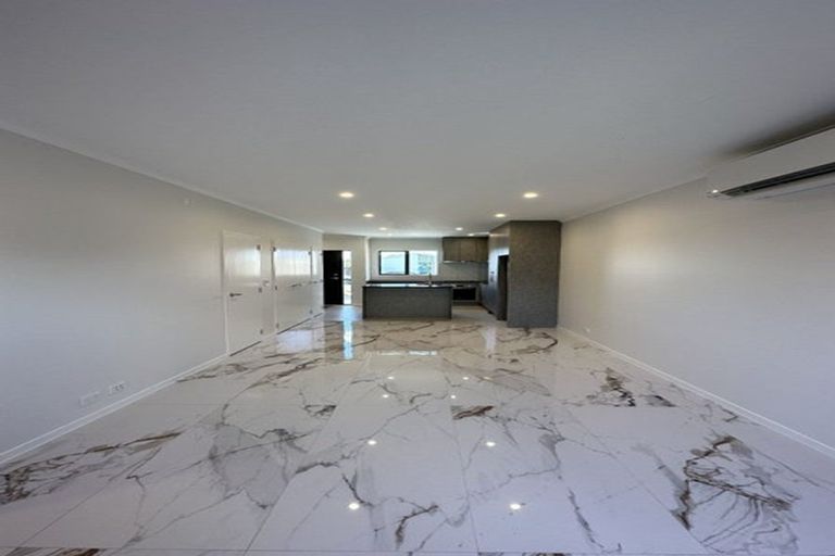 Photo of property in 21a Ventura Street, Mangere, Auckland, 2022