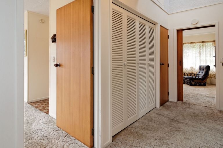 Photo of property in 3/12 Pamela Place, New Lynn, Auckland, 0600