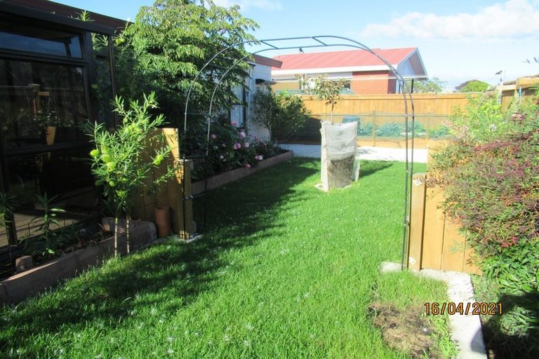 Photo of property in 2/48 Songer Street, Stoke, Nelson, 7011