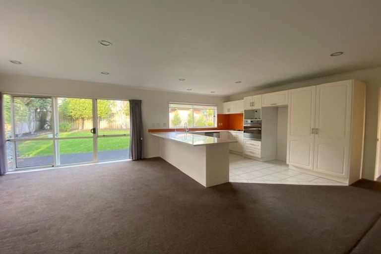 Photo of property in 10 Castlemaine Close, Dannemora, Auckland, 2016