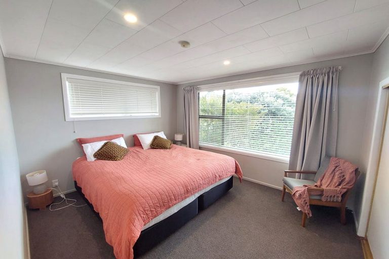 Photo of property in 5 Penrith Street, Westown, New Plymouth, 4310