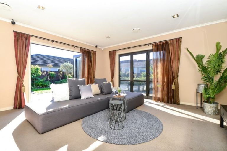 Photo of property in 52 Cate Road, Rototuna North, Hamilton, 3210