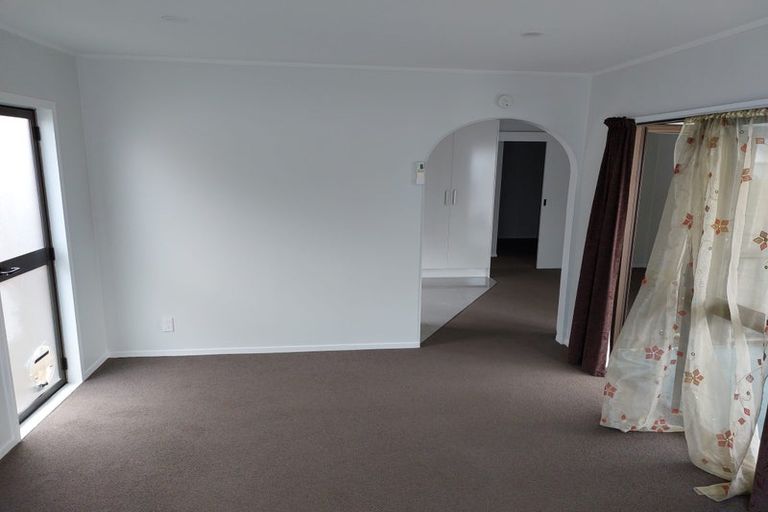 Photo of property in 4 Banksia Place, Goodwood Heights, Auckland, 2105