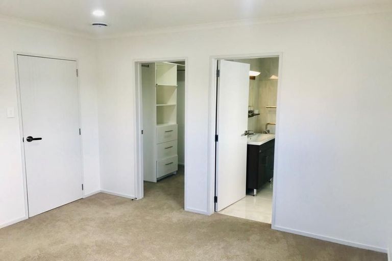 Photo of property in 77b Puhinui Road, Papatoetoe, Auckland, 2104