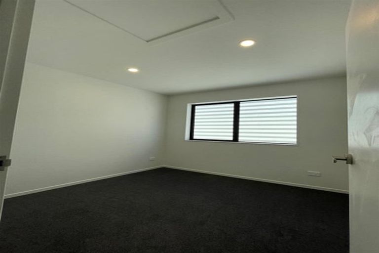 Photo of property in 34 Survila Street, Papakura, 2110