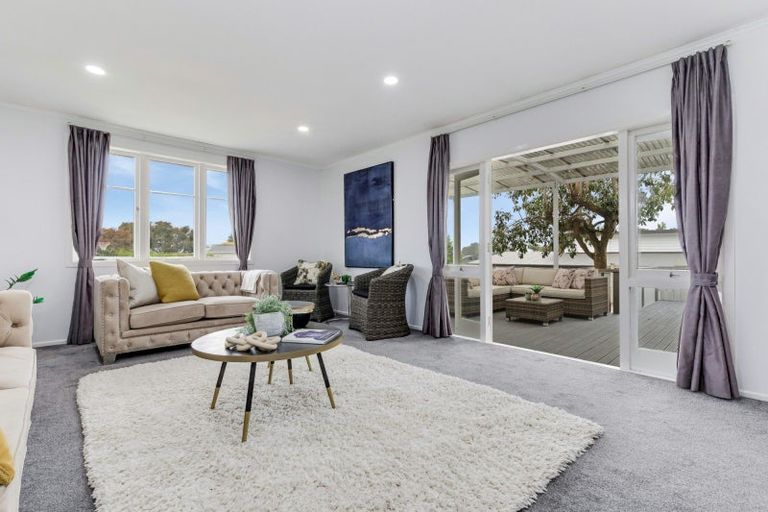 Photo of property in 24 Mareretu Avenue, Patumahoe, Pukekohe, 2679