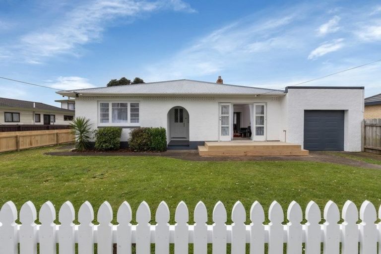 Photo of property in 22 Princes Street, Kensington, Whangarei, 0112