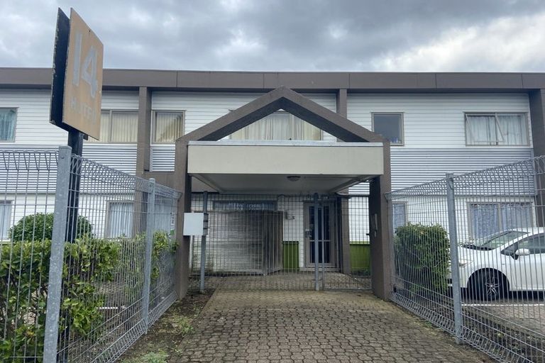 Photo of property in 14 Hoteo Avenue, Papatoetoe, Auckland, 2025
