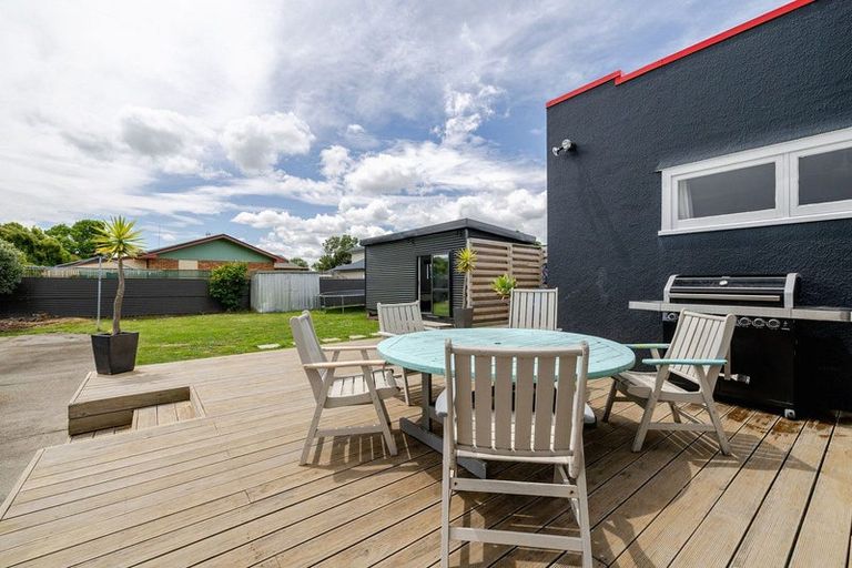 Photo of property in 12 Carthew Street, Feilding, 4702