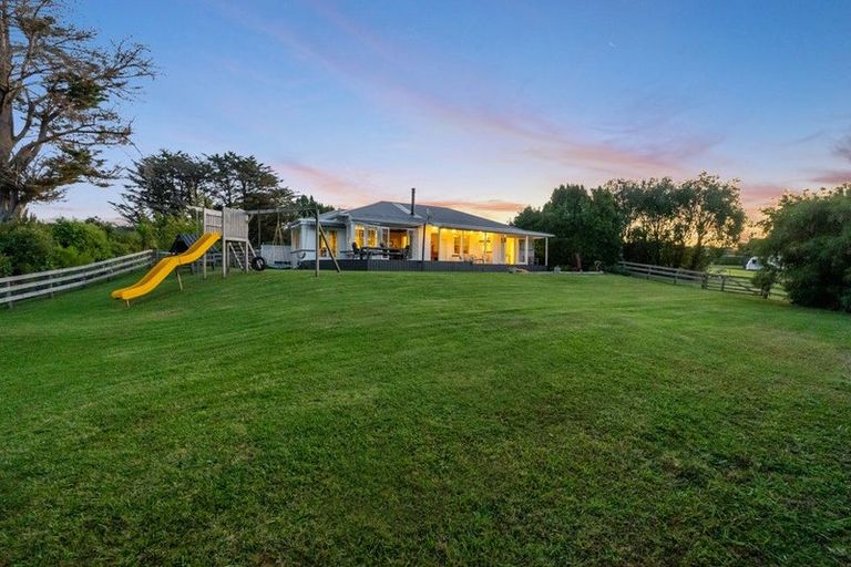 Photo of property in 1232 Weranui Road, Wainui, Silverdale, 0994